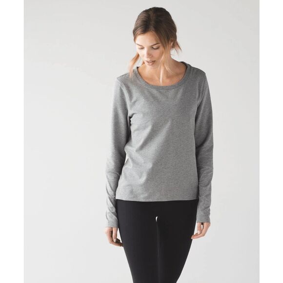 261- EUC Size 10 Lululemon Belle Long Sleeve - Picture 1 of 3